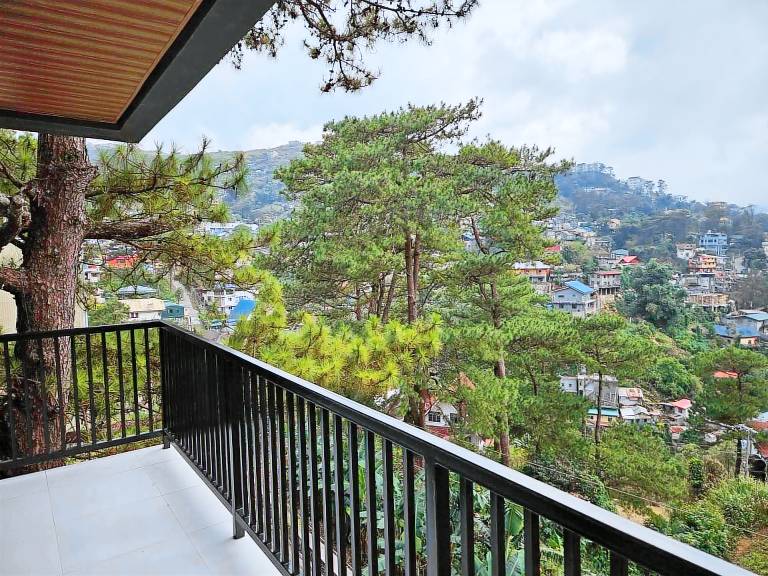 Lodge  Baguio