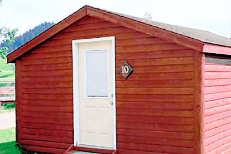 Cabin  Sturgis