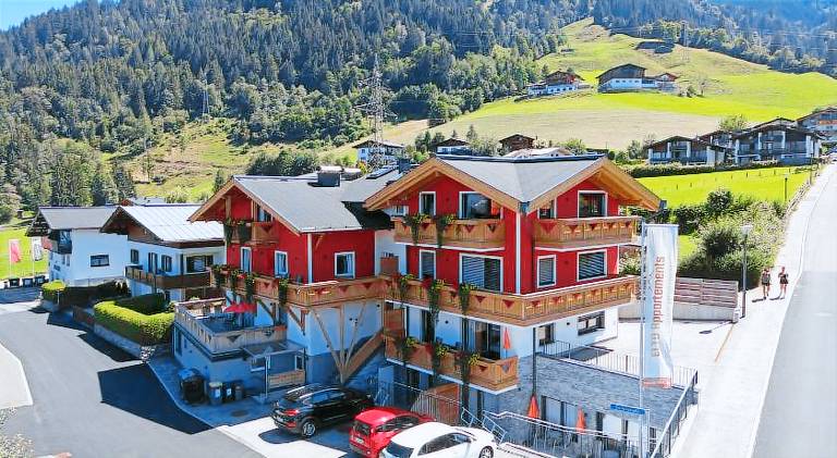 Elto Appartements Chalet in Kaprun