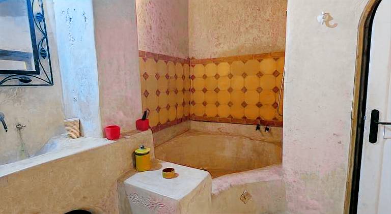 Riad J&J — photo 2