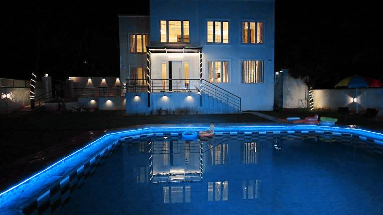 House ECR Beach