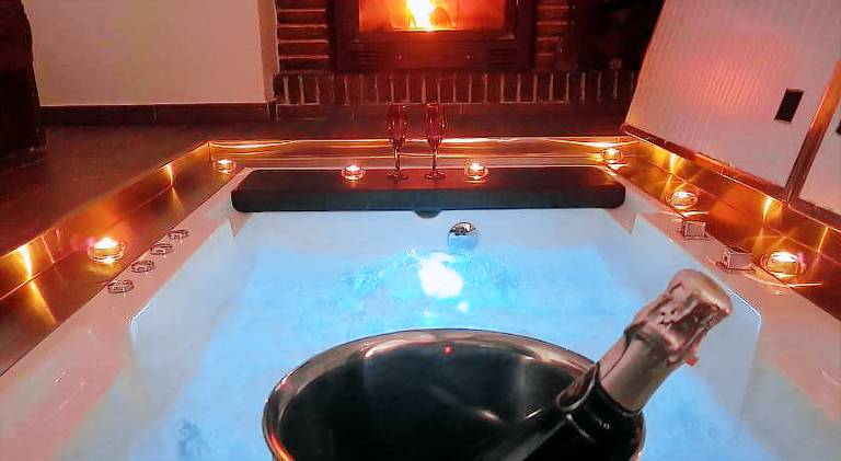 Beautiful house with hot tub & pool | Dogs allowed in Salamanca