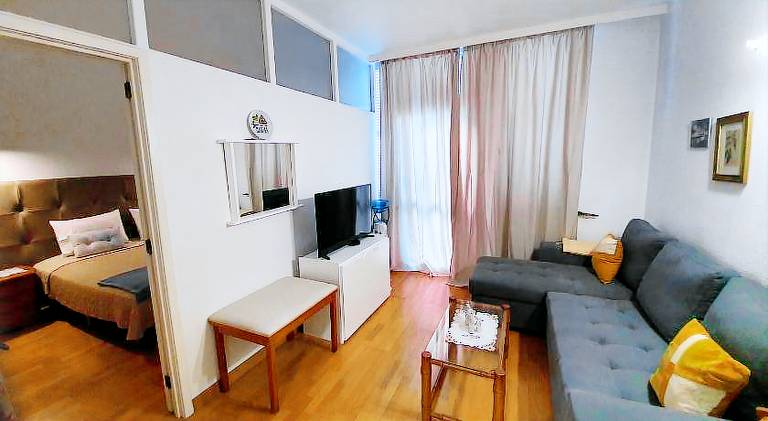 Rental apartment with terrace & garden — photo 2
