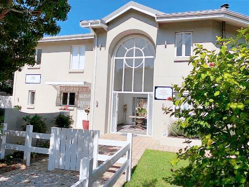 Apartment  Brenton-on-Sea