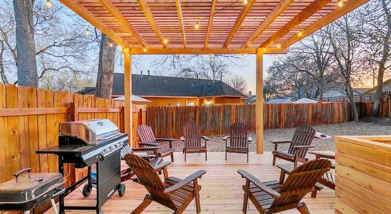 Vacation home with 3 rooms for 10 persons in Austin, TX