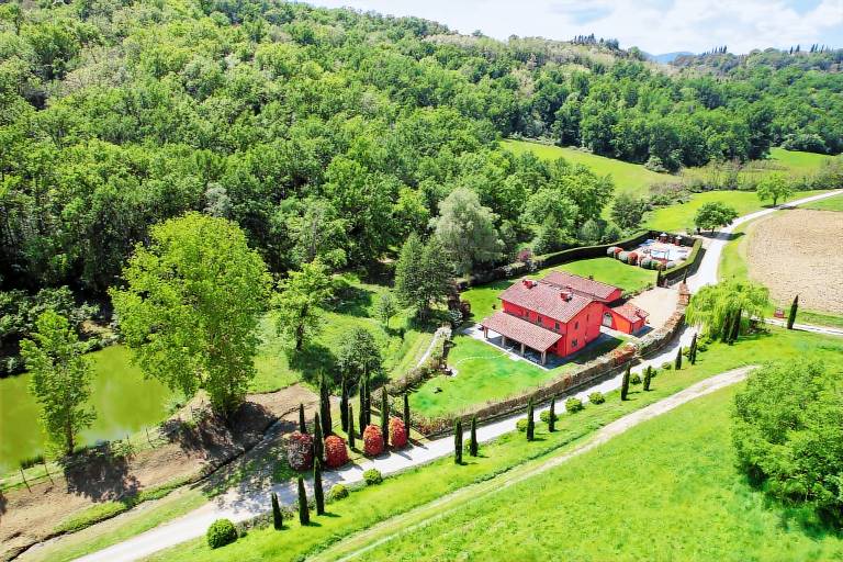 Large villa with pool and sauna on Tuscan estate — photo 2