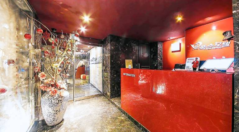 Fox Hotel — photo 2