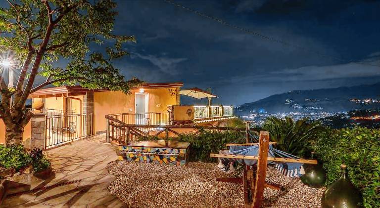 Villa with 2 rooms for 5 persons — photo 4