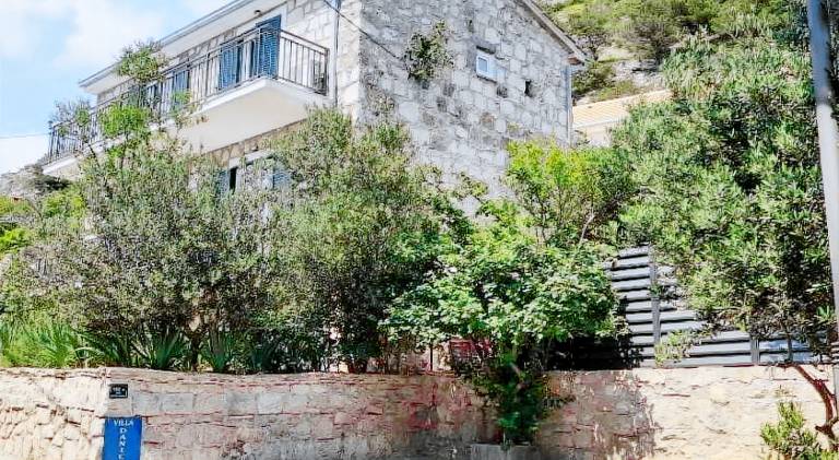 Vacation home | Pets are welcome in Podstrana