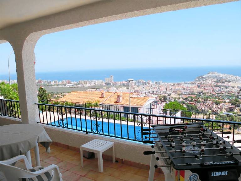 Vacation home with terrace, private pool & garden | Sea view — photo 2