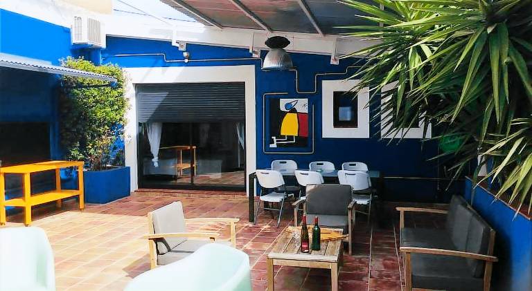 Vacation home with pool in Narbonne