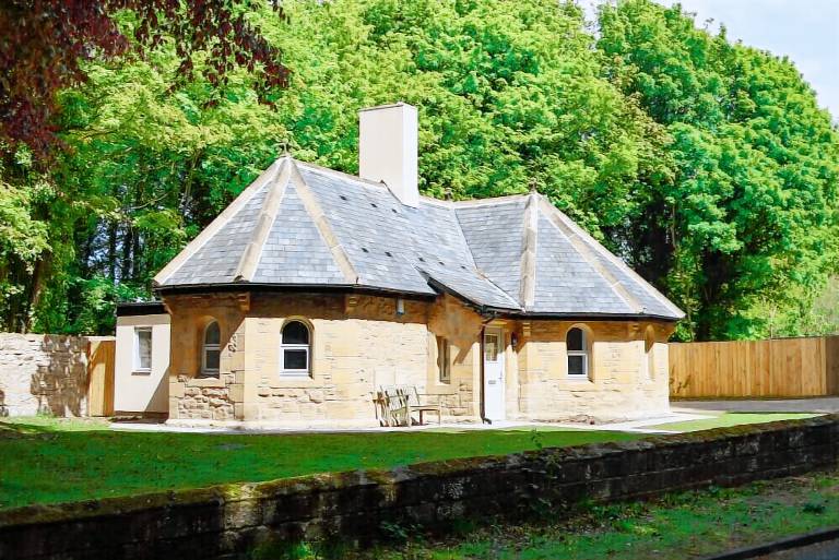 Cottage  Alnwick
