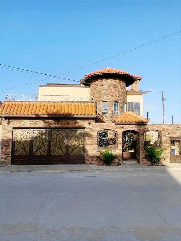 House  Ensenada