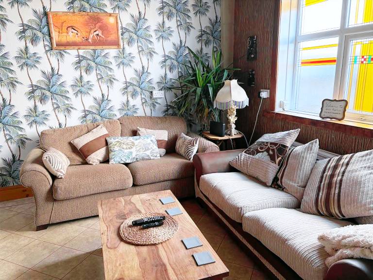 Children-friendly charming house with yard & BBQ | Lake view | Close to the beach | Pets allowed — photo 3