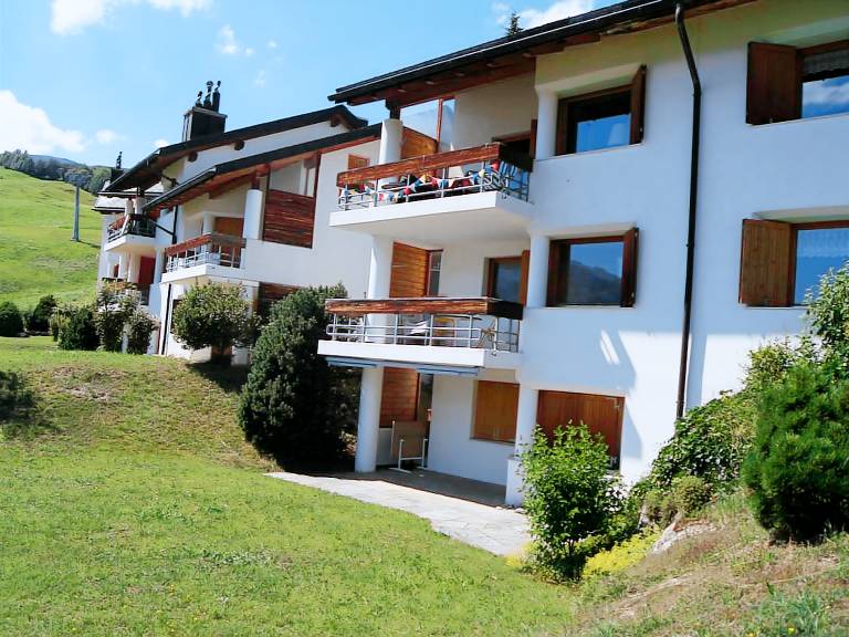 Ferienwohnung Camuns