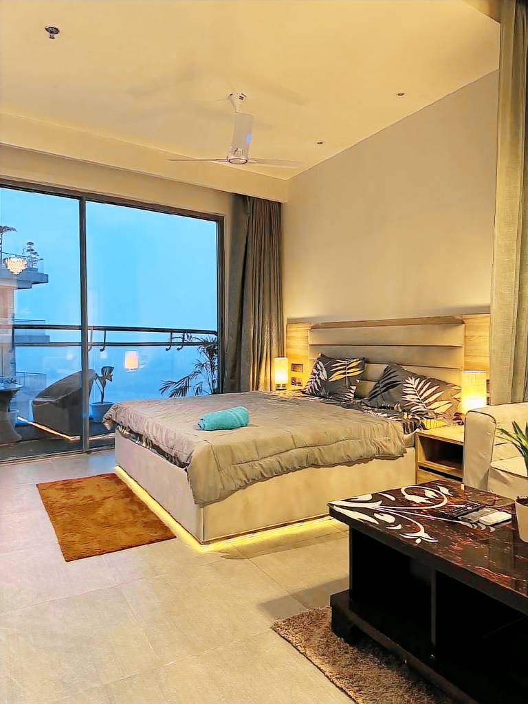 House with 1 room for 2 persons in Noida