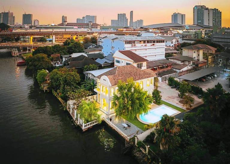 Villa Pak Khlong Phasi Charoen