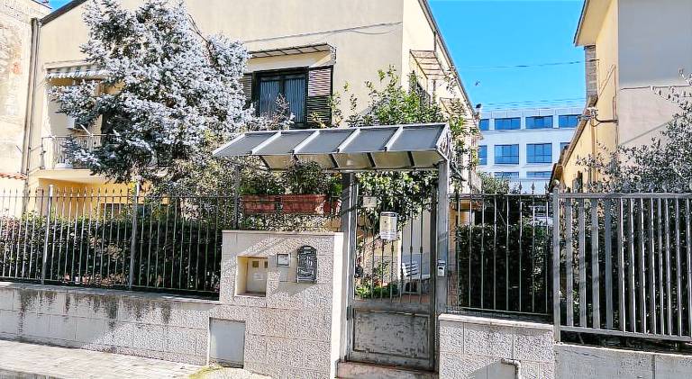 Holiday apartment with 2 rooms for 3 persons in Capua
