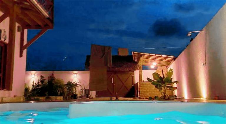 Ample villa with pool & jacuzzi | Pets allowed — photo 4