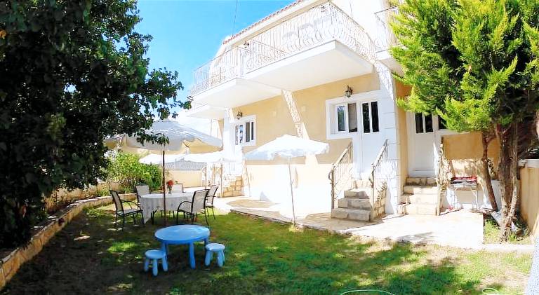 Rental apartment with garden, pool & terrace | Pet-friendly — photo 4