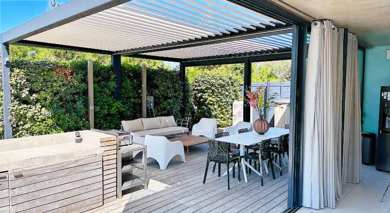Fully equipped wonderful villa with barbecue, garden & private pool | Next to the beach | Pet-friendly — photo 3