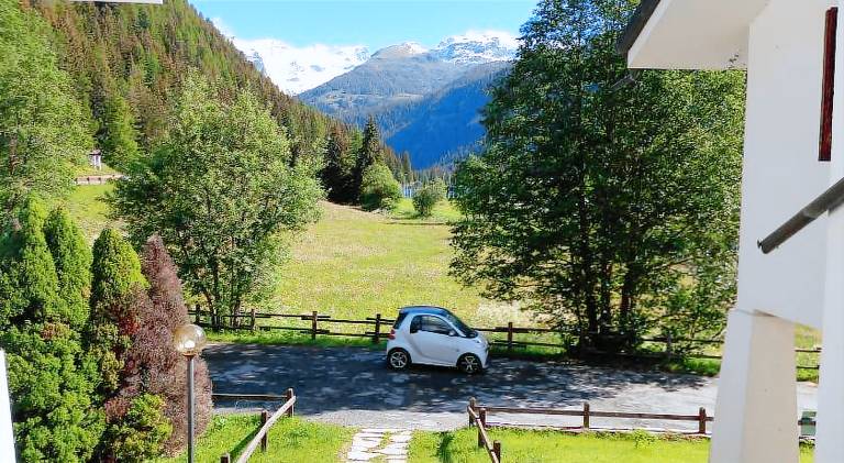 Holiday apartment with 2 rooms for 8 persons in Ayas