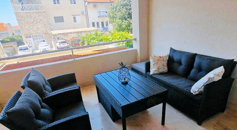 Rental apartment with 2 rooms for 4 persons — photo 3