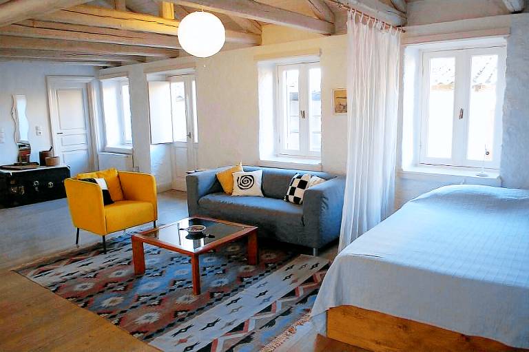Vacation home with yard | Near Acropolis of Athens — photo 2