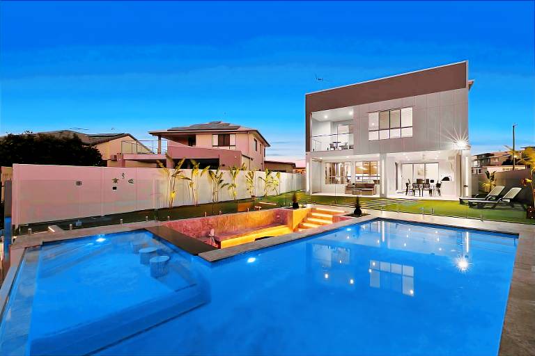 House  Caboolture