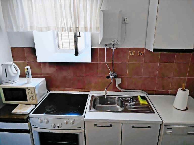 Rental apartment with patio & grill | Garden view — photo 4