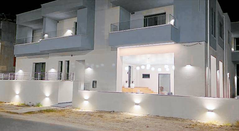 Serviced apartment with patio | Beach nearby | Pets are welcome — photo 5
