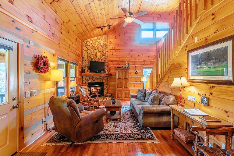 Amen Corner - Close to Boone! Hot Tub, Pet Friendly, Ping Pong, Foosball, Mountain Views — photo 3