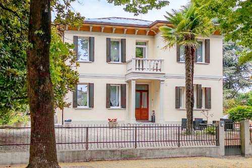 La Magnolia