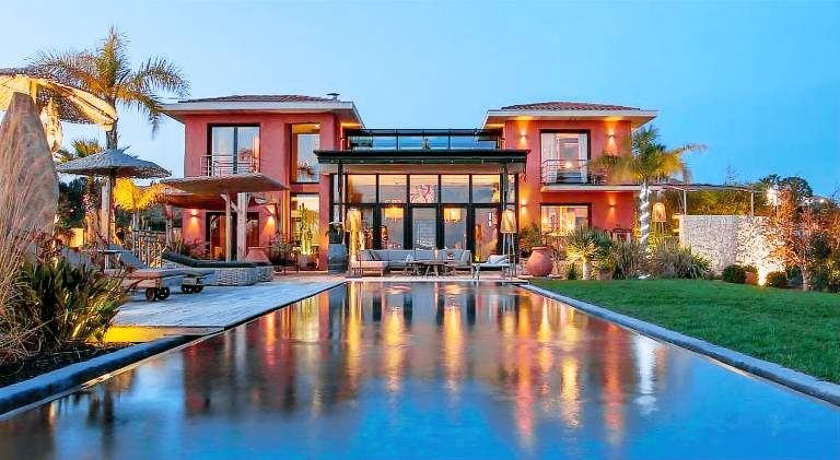 Villa with BBQ, private pool & garden — photo 3