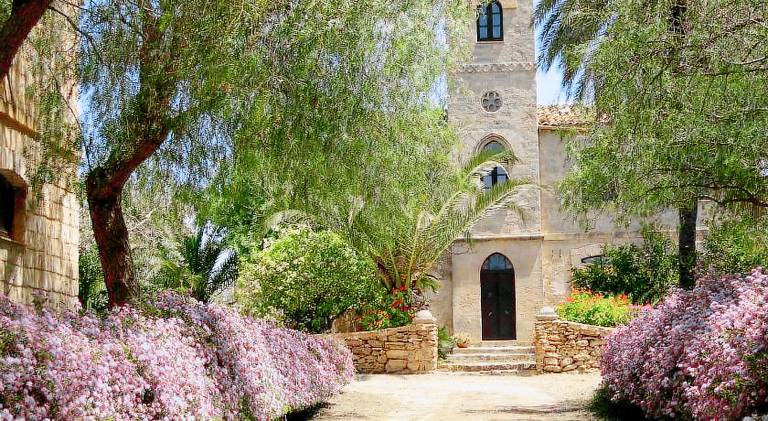 Luxury Sicily Villas by Geocharme in Castelvetrano