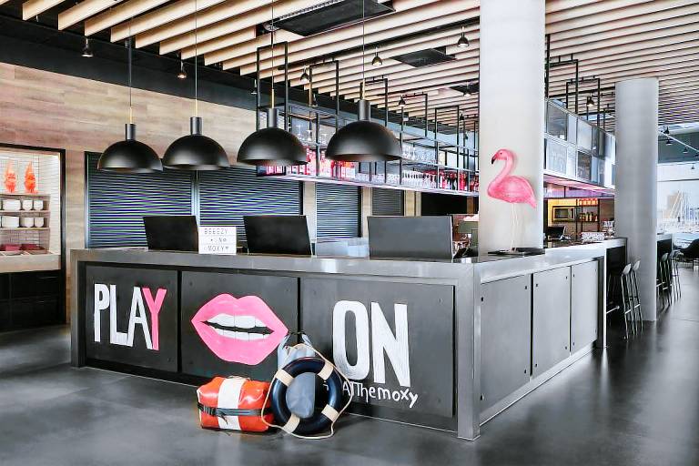 Moxy Bergen — photo 4