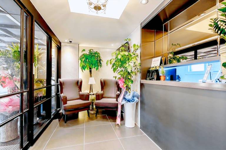 French Code Hotel