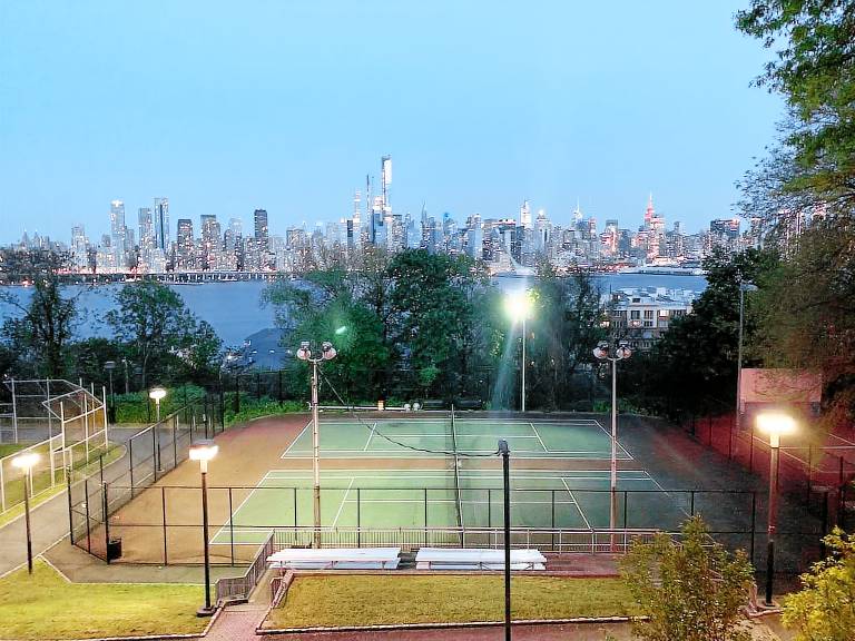Condo Edgewater