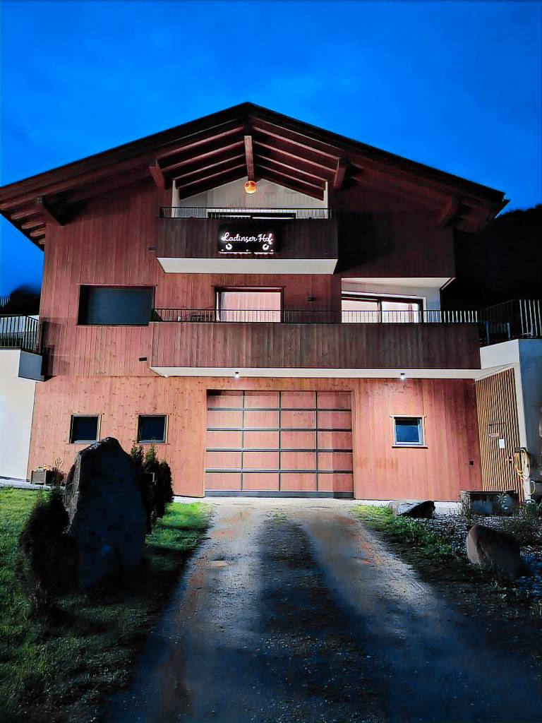 Ferienwohnung Compatsch