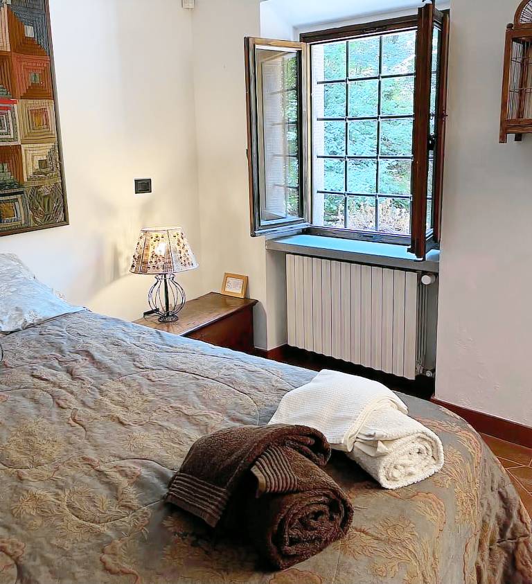 Villa  Massa e Cozzile