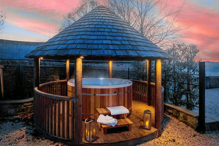 Cottage with garden, grill & jacuzzi — photo 3