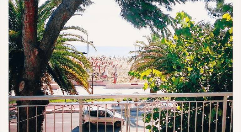 Holiday apartment with terrace — photo 3
