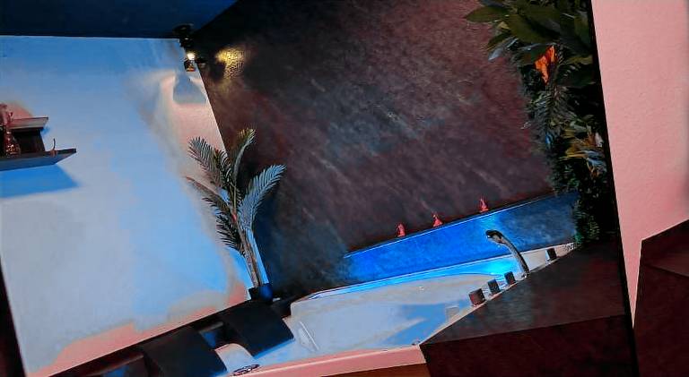 Apartment with sauna, pool & hot tub — photo 5