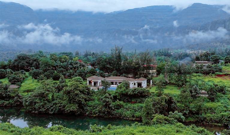 Bungalow Karjat