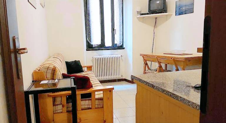 Pleasant holiday apartment | Pets allowed in Gravedona
