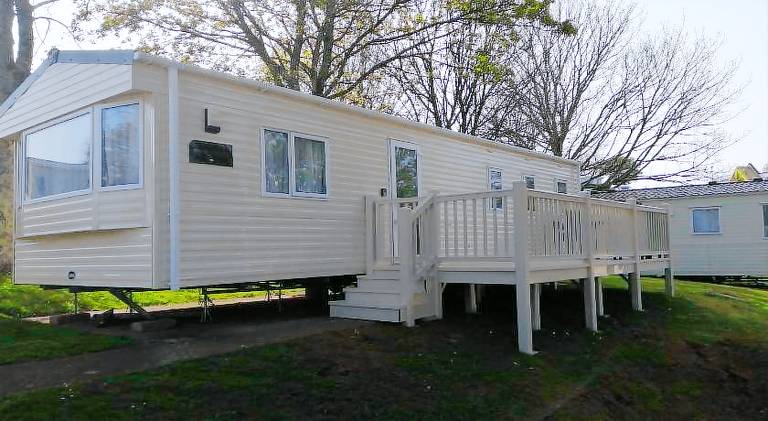 3 Bed Static Caravan @ Hoburne Devon Bay — photo 3