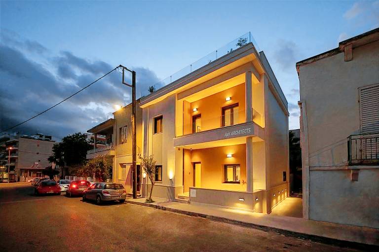 Villa Vesta Retire - Kalamata Mediterranean Villas in Kalamata