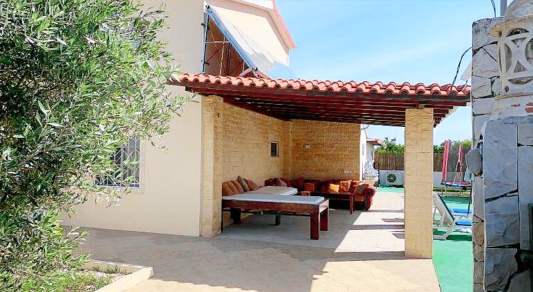 Charming holiday apartment with hot tub & pool | Pet-friendly — photo 5
