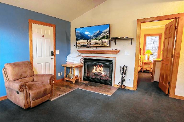 Children-friendly nice villa with patio & private pool | Pets are welcome — photo 2