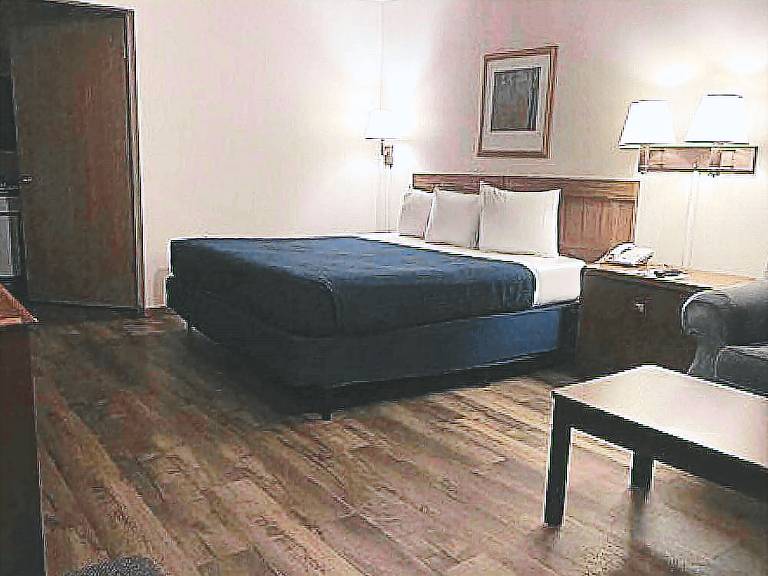 Motel  Two Rivers